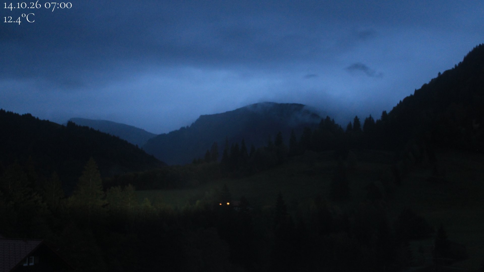 Archiv Foto Webcam Oberstaufen - Blick Hochgrat vom Biohotel Schratt