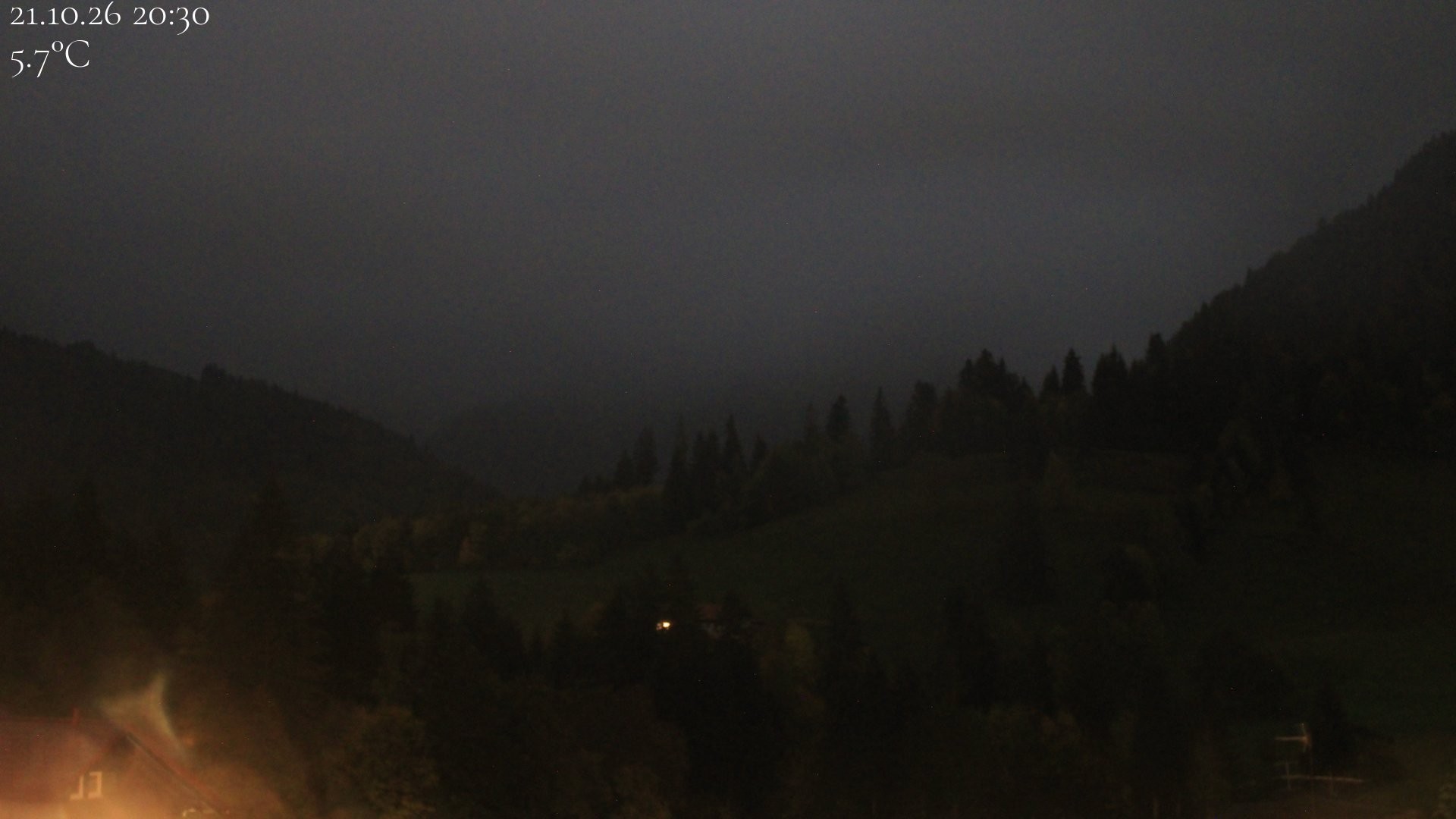 Archived image Webcam Oberstaufen - View Hochgrat from Hotel Schratt