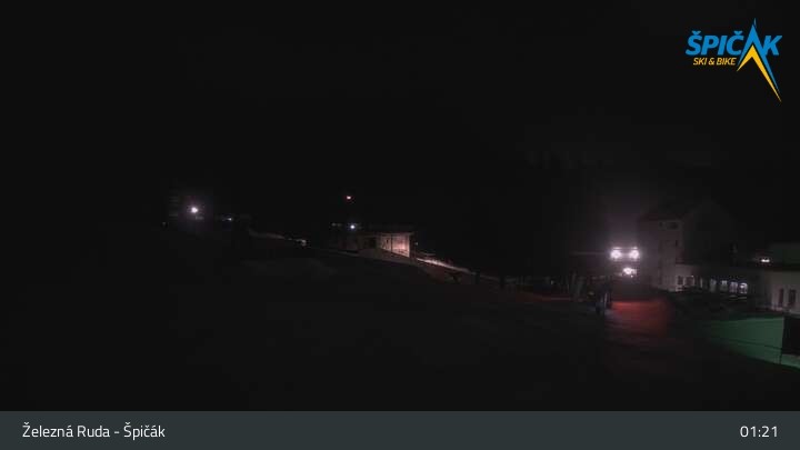 Archived image Webcam Zelezna Ruda - Base station Spicak