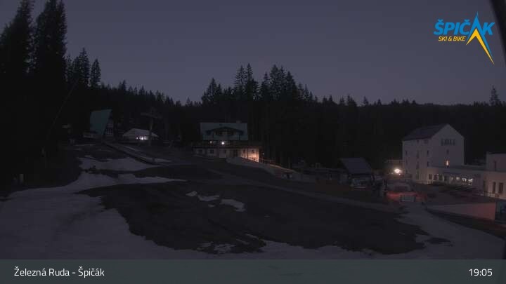 Archiv Foto Webcam Zelezna Ruda - Talstation Spicak