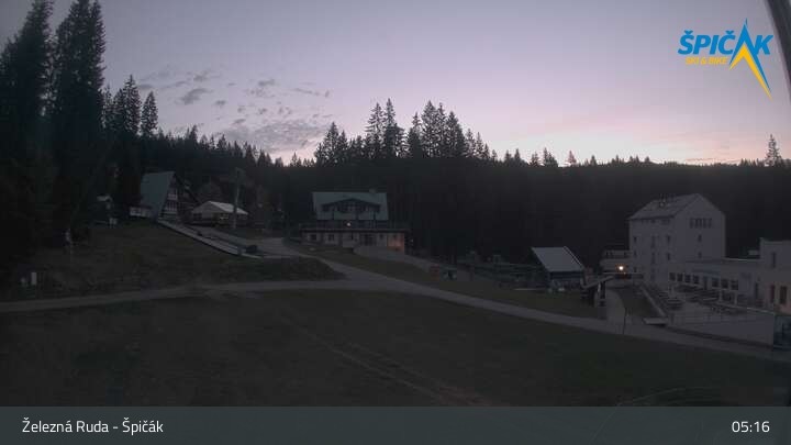 Archiv Foto Webcam Zelezna Ruda - Talstation Spicak