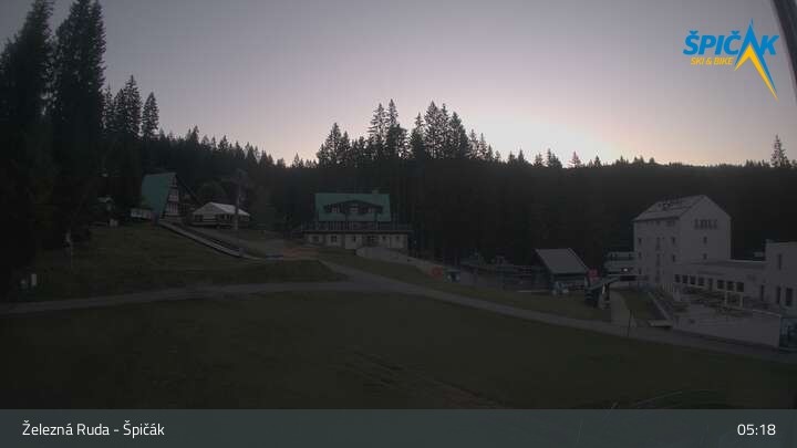 Archiv Foto Webcam Zelezna Ruda - Talstation Spicak