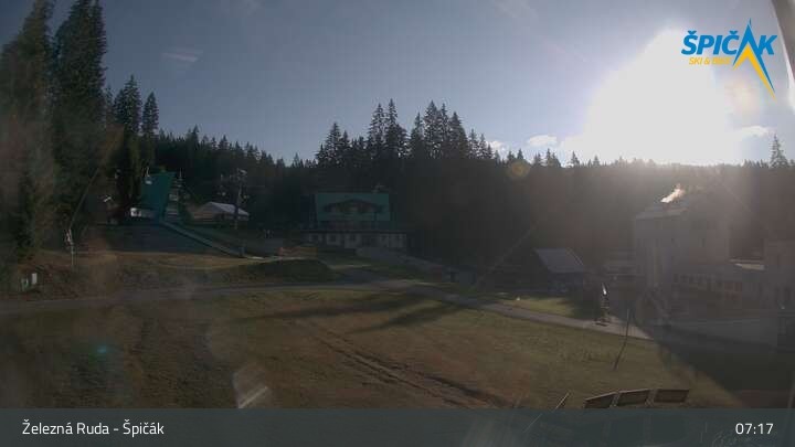 Archiv Foto Webcam Zelezna Ruda - Talstation Spicak
