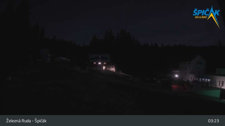 Archived image Webcam Zelezna Ruda - Base station Spicak