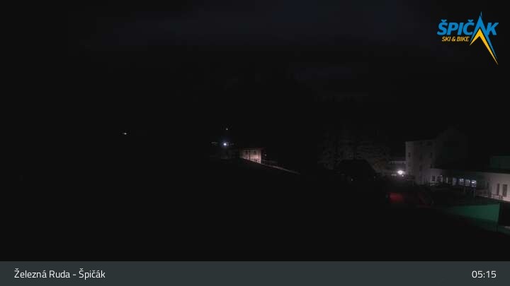 Archived image Webcam Zelezna Ruda - Base station Spicak