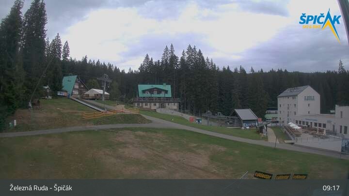 Archiv Foto Webcam Zelezna Ruda - Talstation Spicak