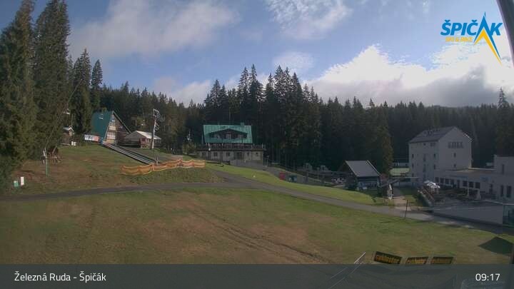 Archiv Foto Webcam Zelezna Ruda - Talstation Spicak
