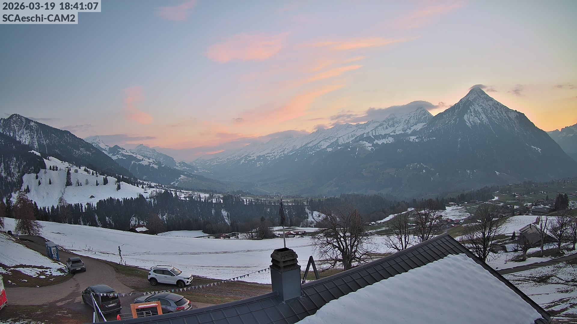 Archiv Foto Webcam Aeschi: Hütte Aeschiallmend