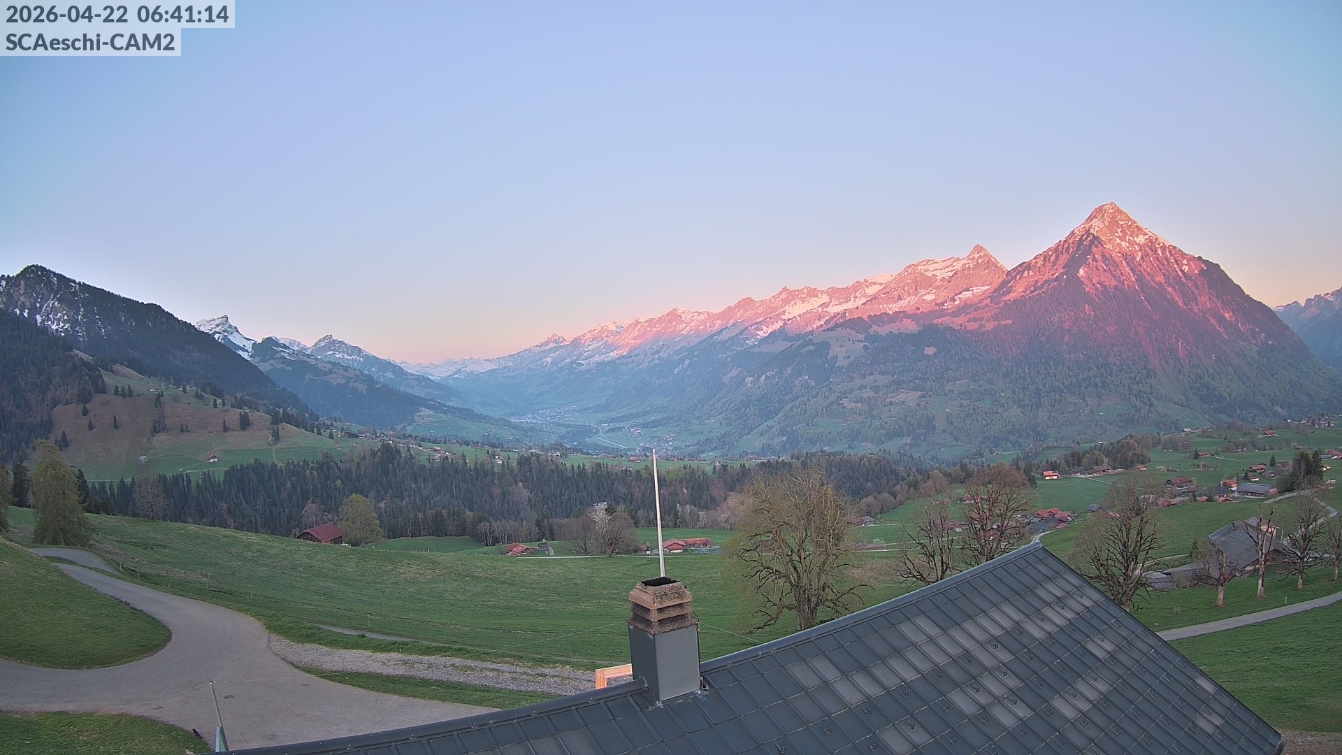 Archiv Foto Webcam Aeschi: Hütte Aeschiallmend