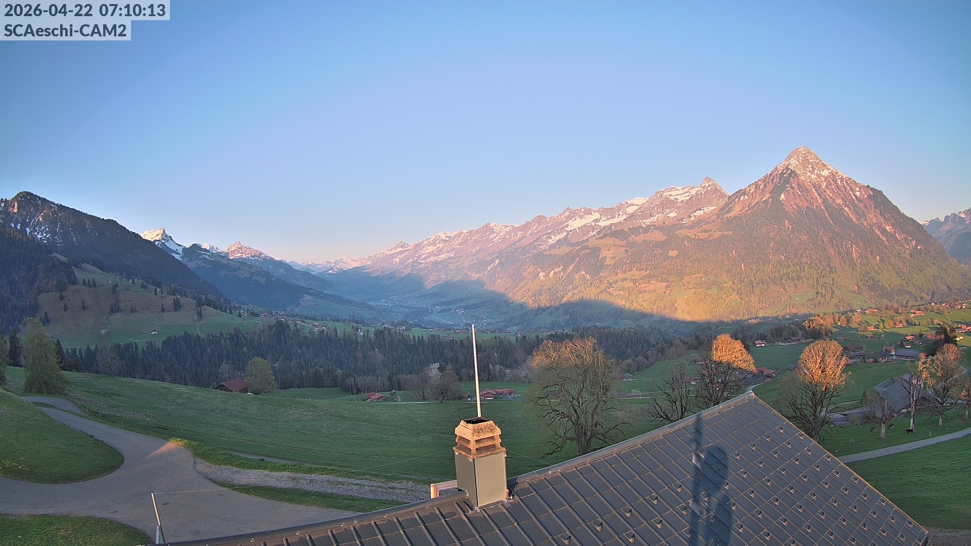 Archiv Foto Webcam Aeschi: Hütte Aeschiallmend