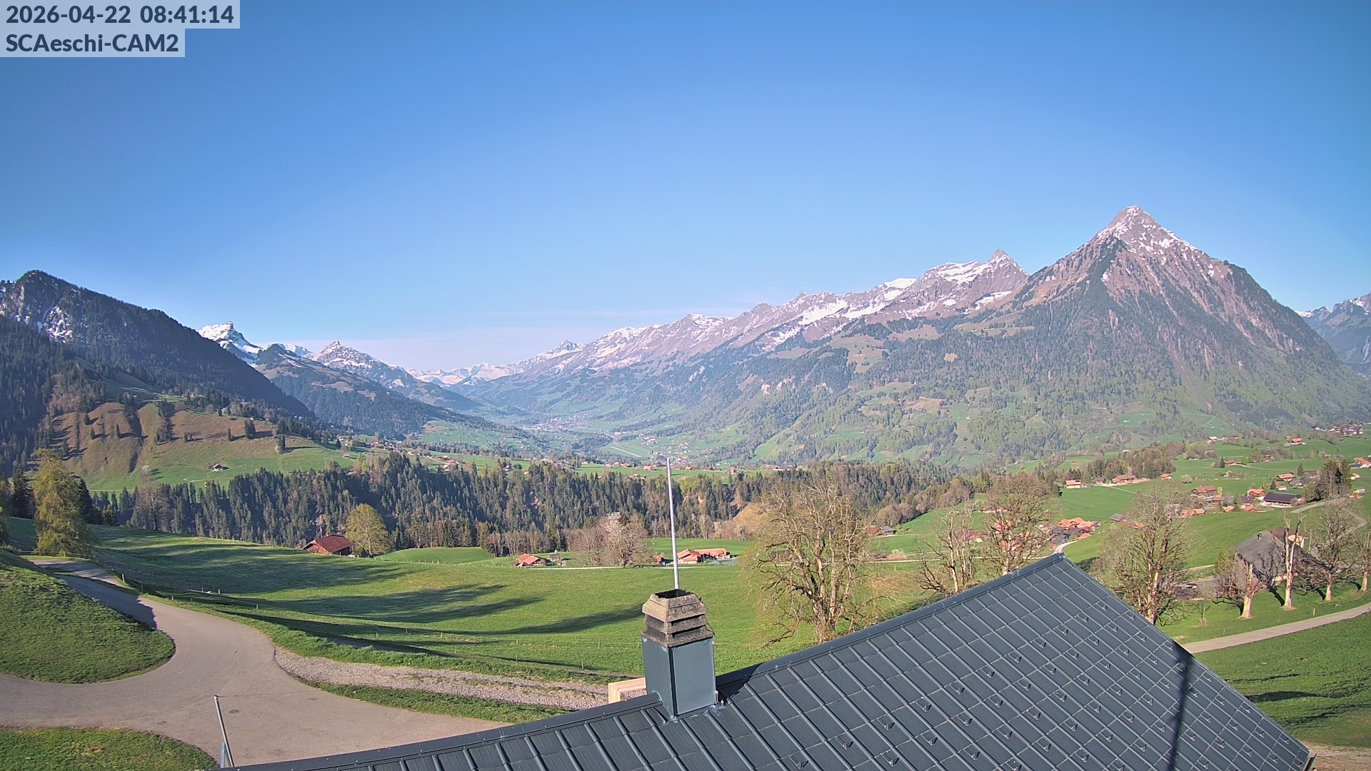 Archiv Foto Webcam Aeschi: Hütte Aeschiallmend