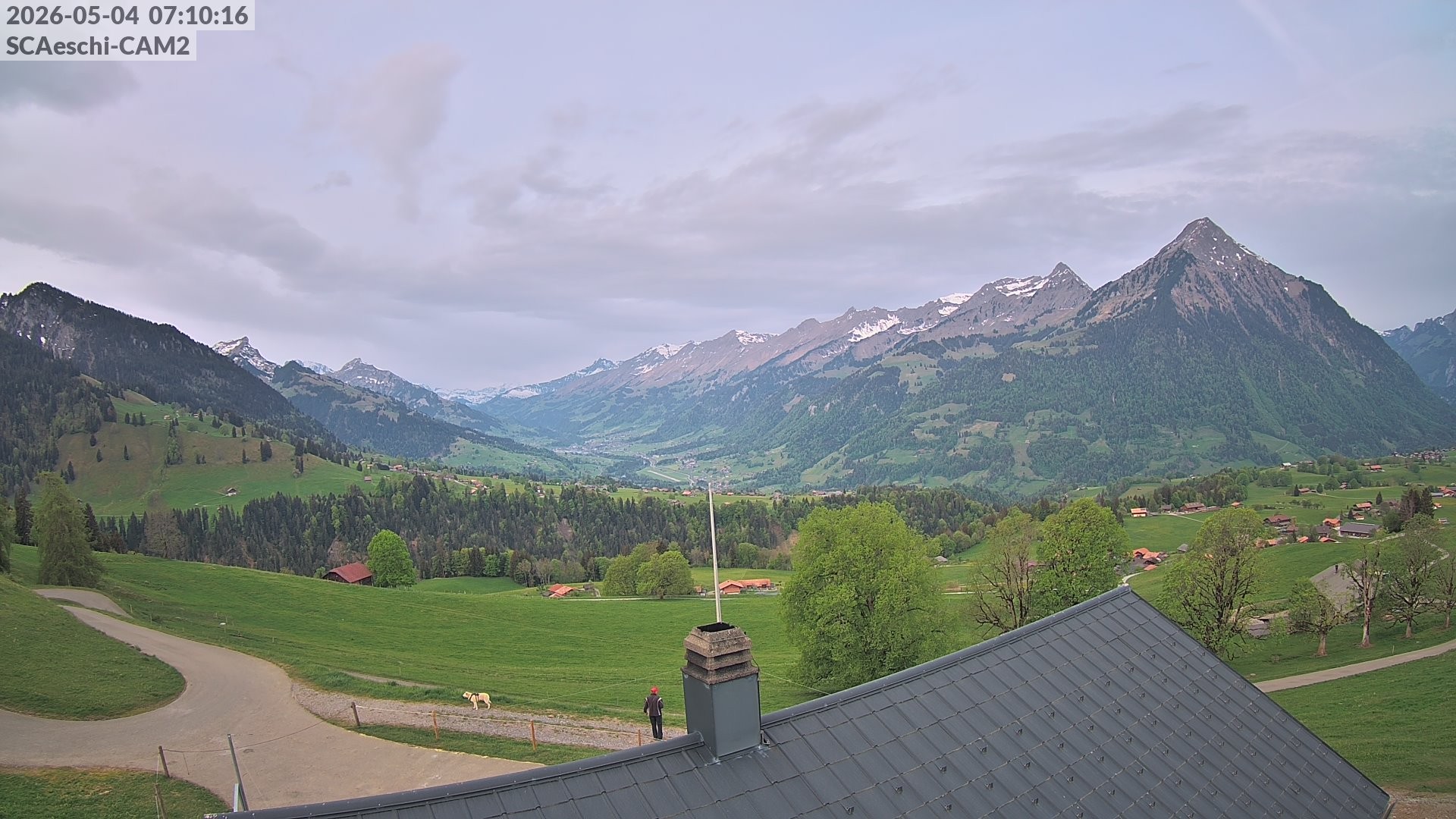 Archiv Foto Webcam Aeschi: Hütte Aeschiallmend