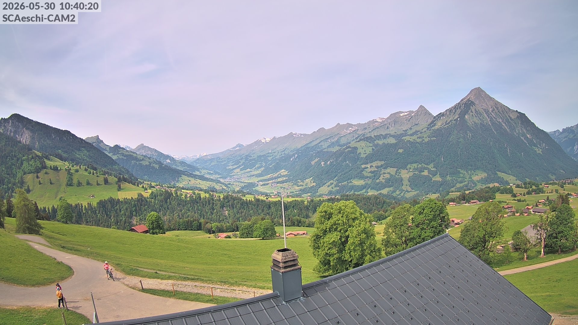 Archiv Foto Webcam Aeschi: Hütte Aeschiallmend