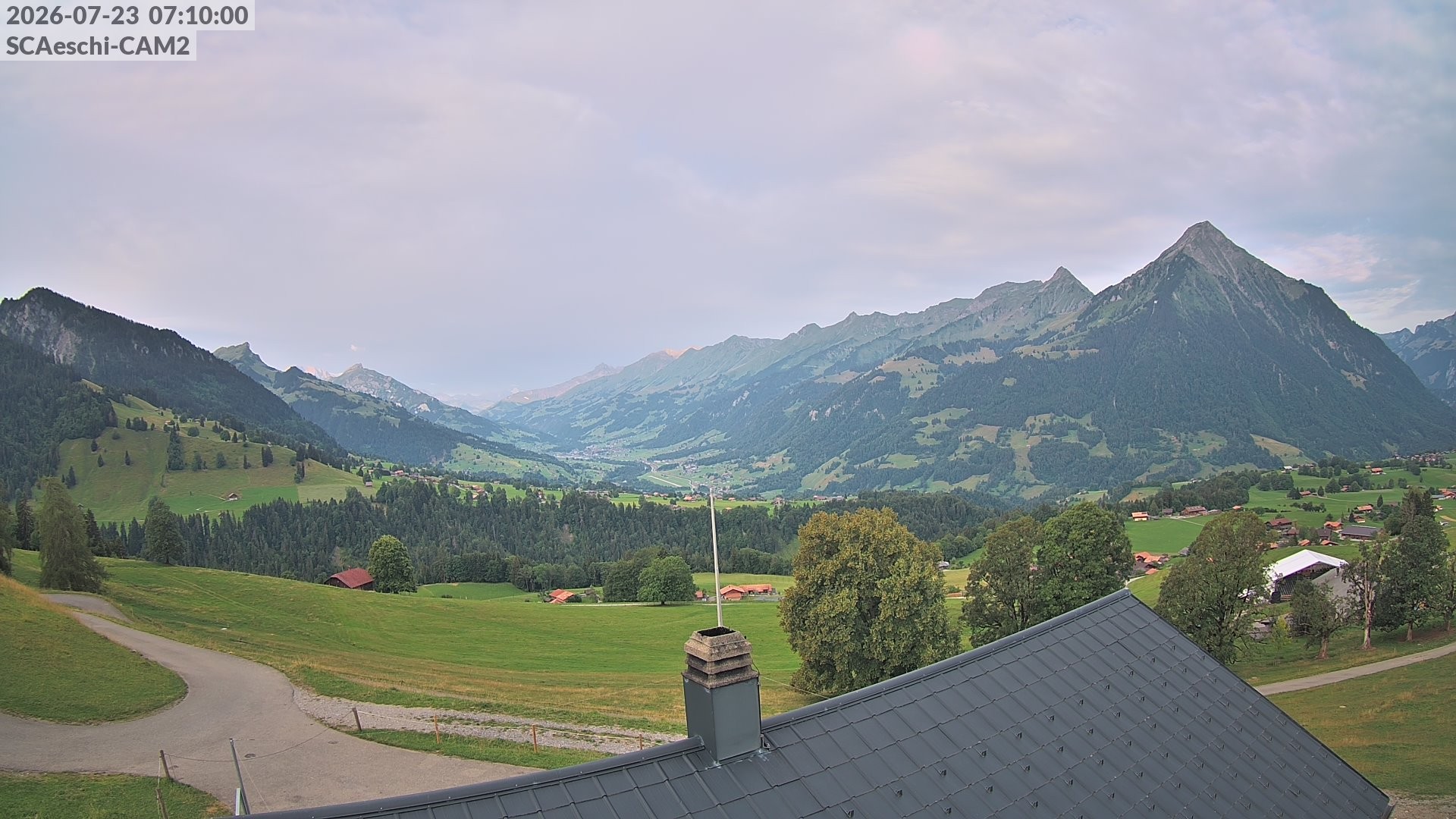 Archiv Foto Webcam Aeschi: Hütte Aeschiallmend
