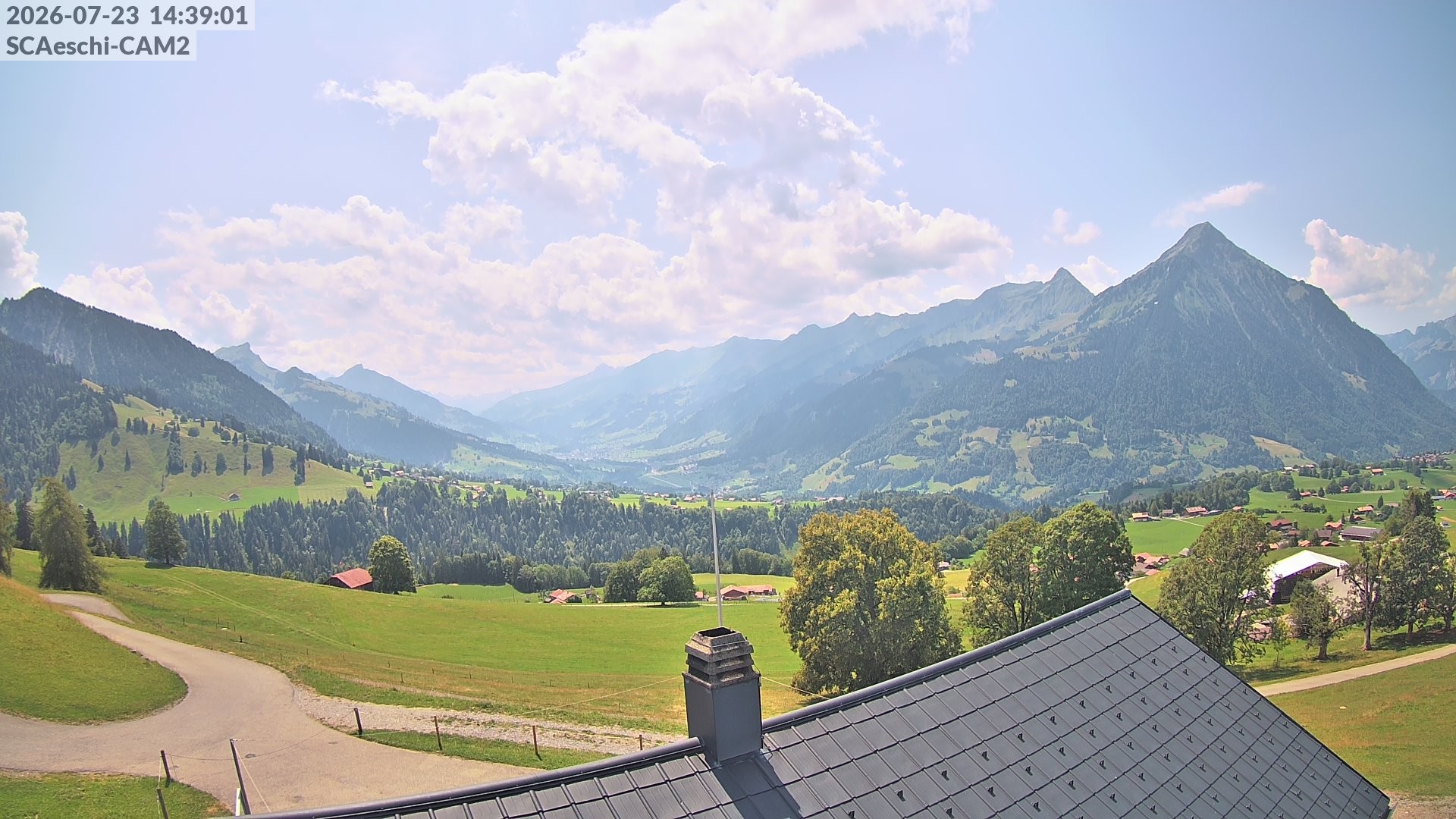 Archiv Foto Webcam Aeschi: Hütte Aeschiallmend