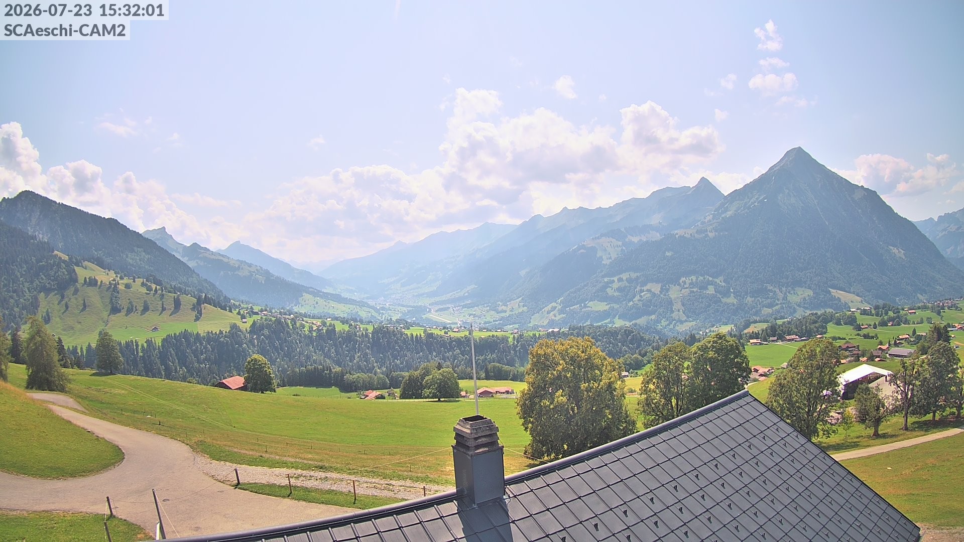 Archiv Foto Webcam Aeschi: Hütte Aeschiallmend