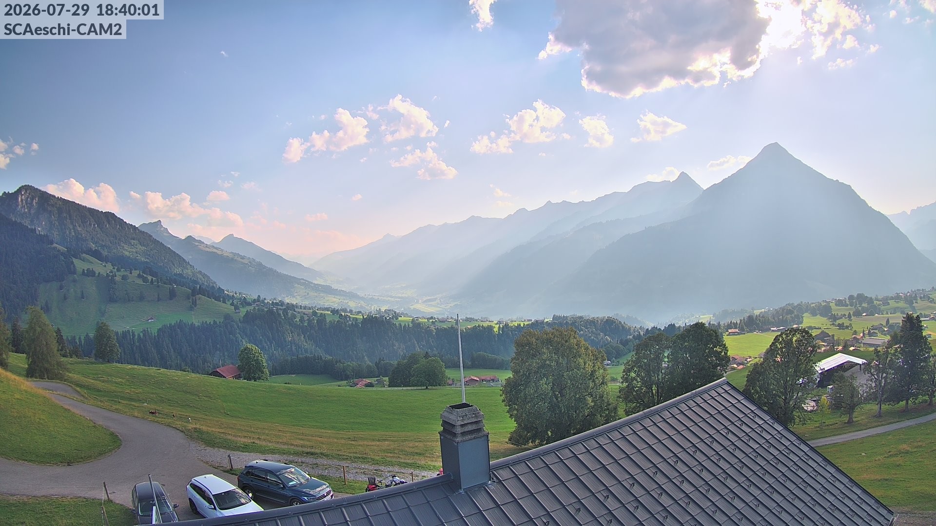 Archiv Foto Webcam Aeschi: Hütte Aeschiallmend
