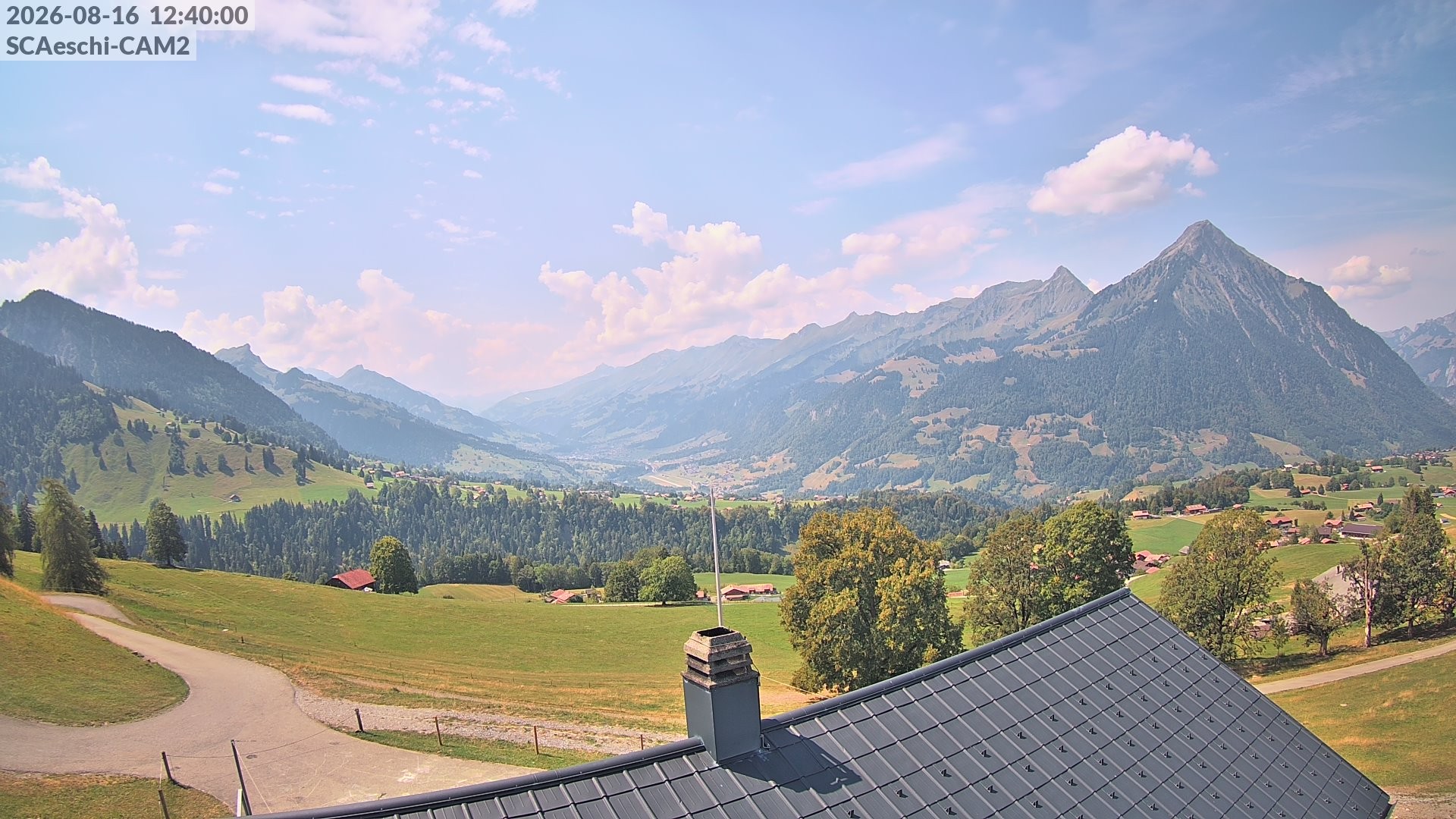 Archiv Foto Webcam Aeschi: Hütte Aeschiallmend