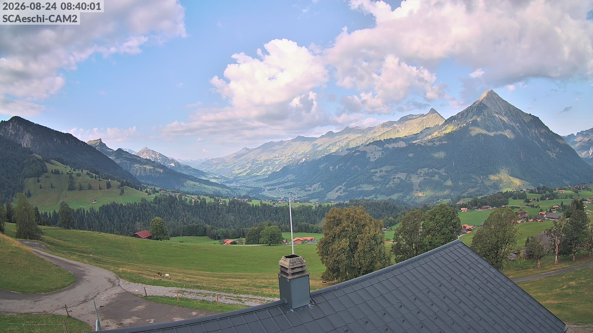 Archiv Foto Webcam Aeschi: Hütte Aeschiallmend