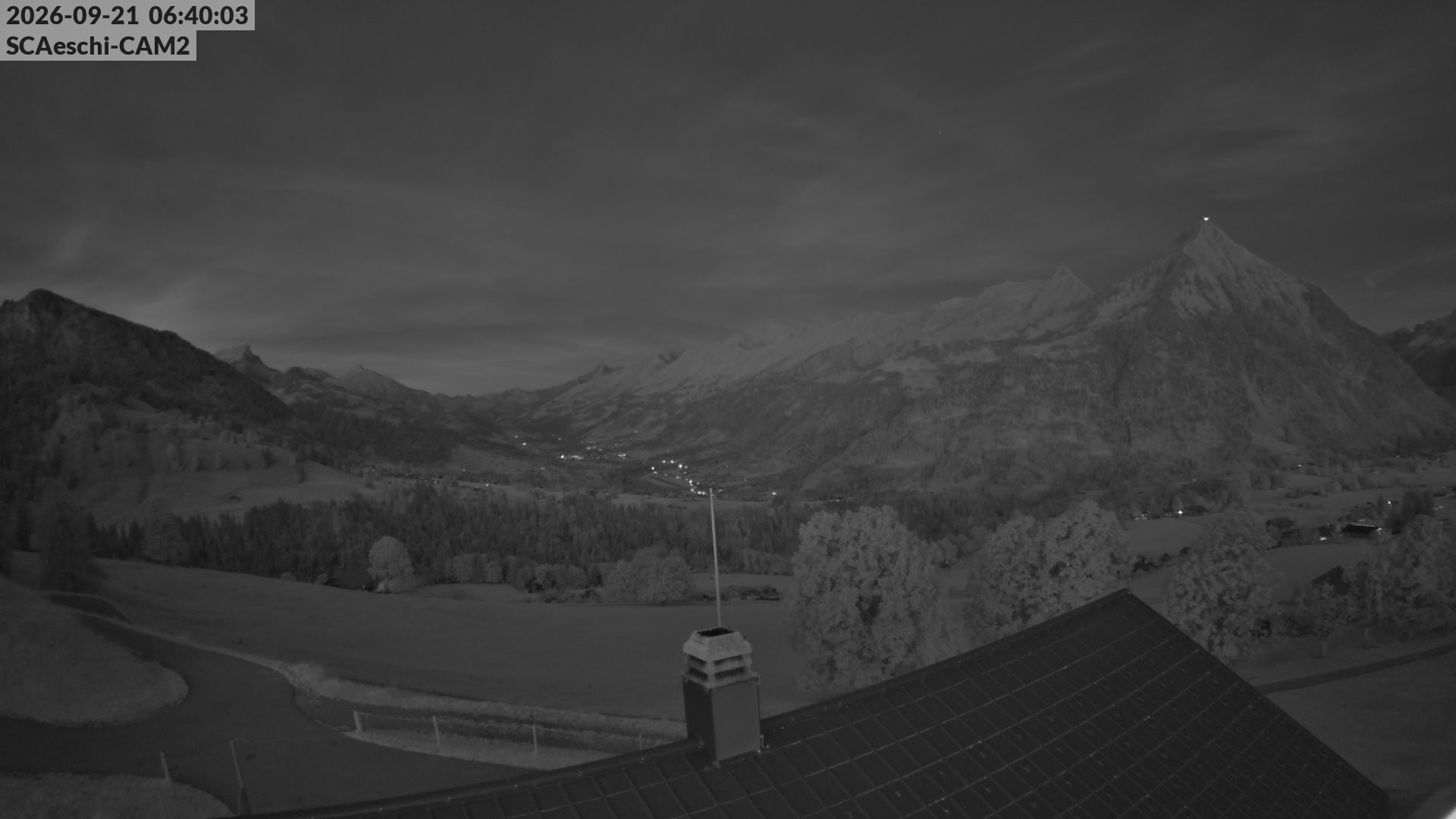 Archiv Foto Webcam Aeschi: Hütte Aeschiallmend