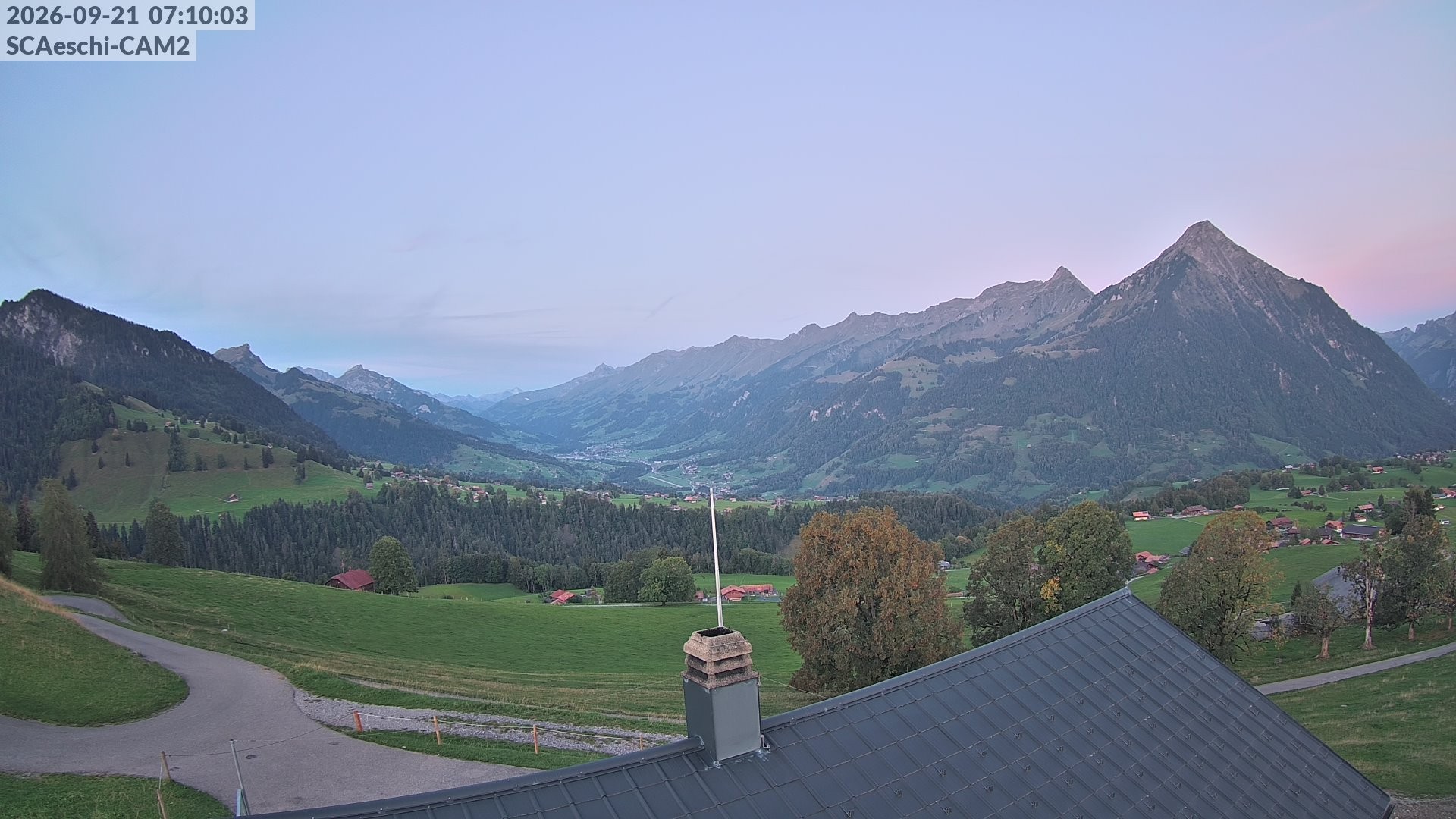 Archiv Foto Webcam Aeschi: Hütte Aeschiallmend