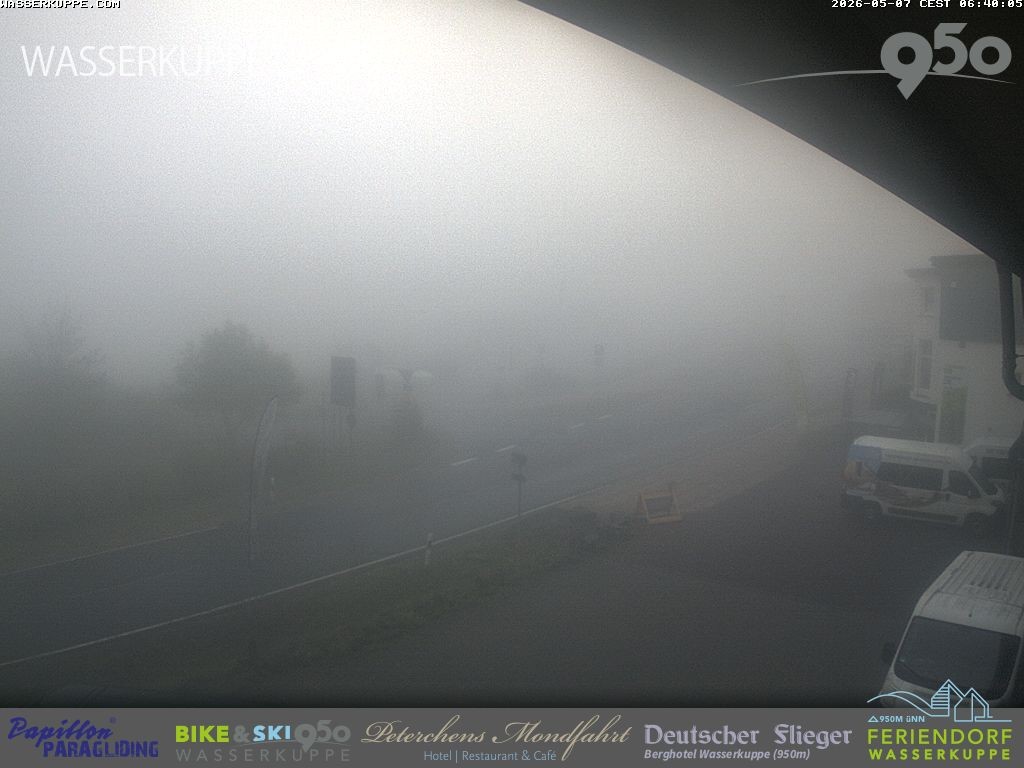 Archiv Foto Webcam Wasserkuppe: Gleitschirm-Flugschule Papillon