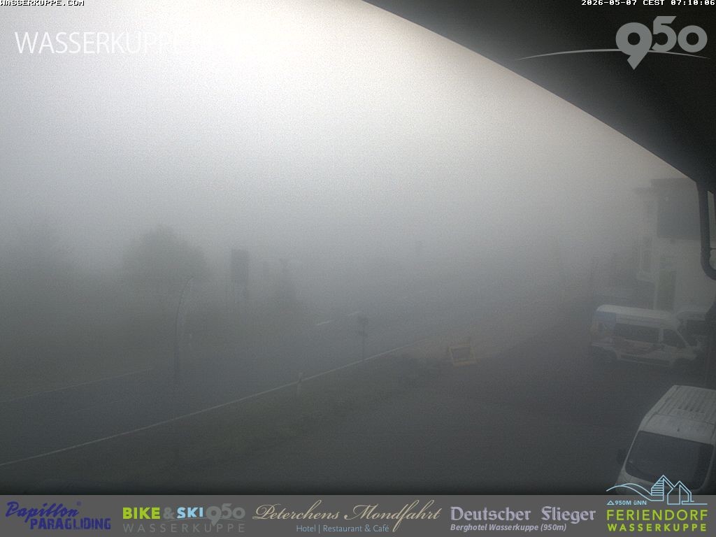 Archiv Foto Webcam Wasserkuppe: Gleitschirm-Flugschule Papillon