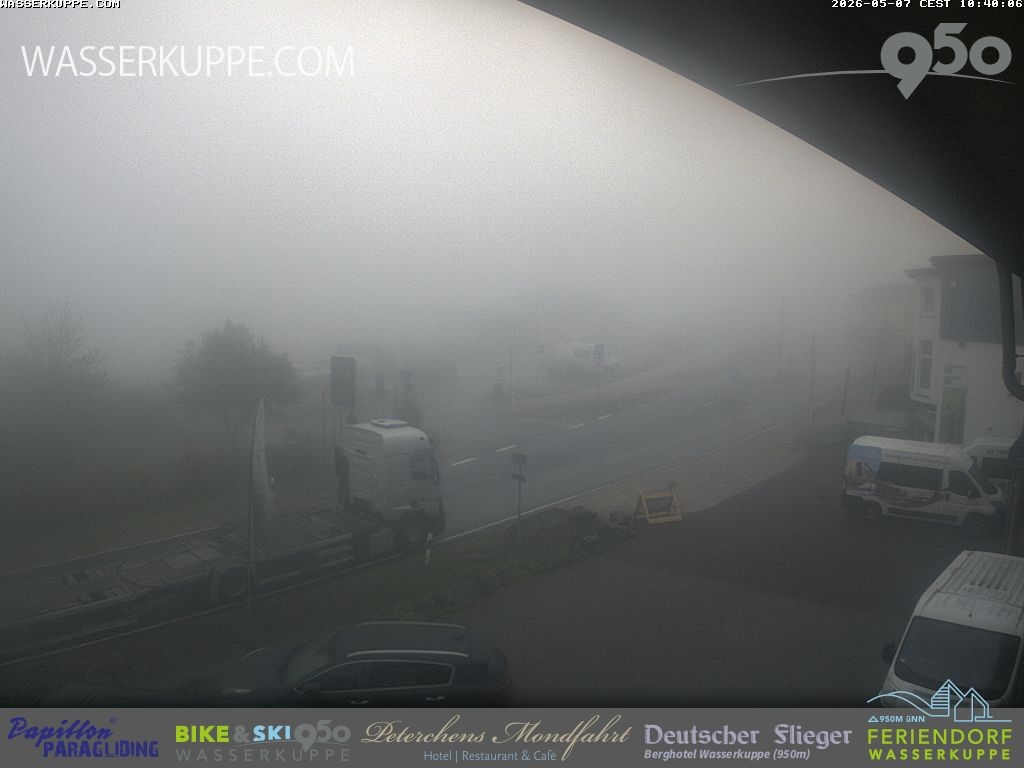 Archiv Foto Webcam Wasserkuppe: Gleitschirm-Flugschule Papillon