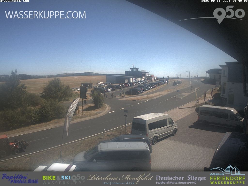 Archiv Foto Webcam Wasserkuppe: Gleitschirm-Flugschule Papillon