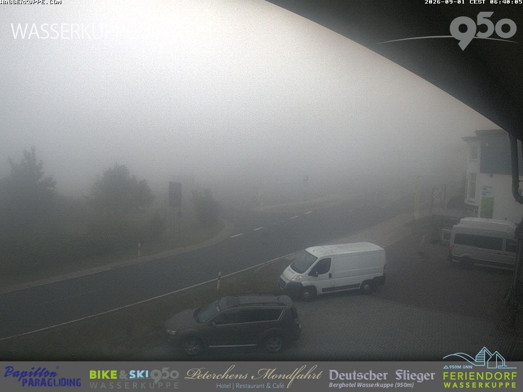 Archiv Foto Webcam Wasserkuppe: Gleitschirm-Flugschule Papillon