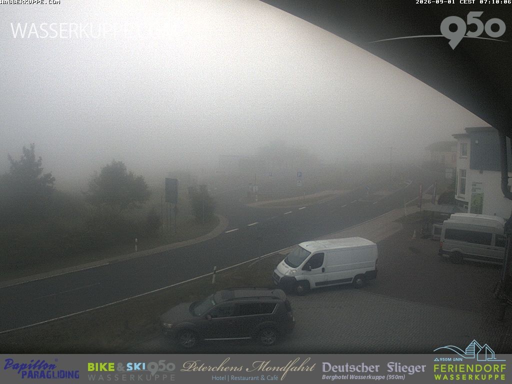 Archiv Foto Webcam Wasserkuppe: Gleitschirm-Flugschule Papillon