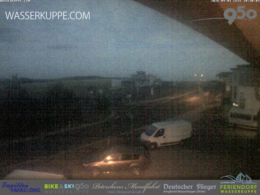 Archiv Foto Webcam Wasserkuppe: Gleitschirm-Flugschule Papillon