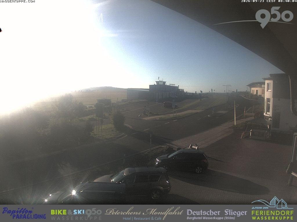 Archiv Foto Webcam Wasserkuppe: Gleitschirm-Flugschule Papillon