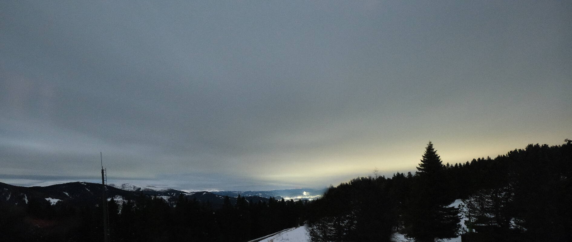 Archiv Foto Webcam Gaberlhaus - Westblick