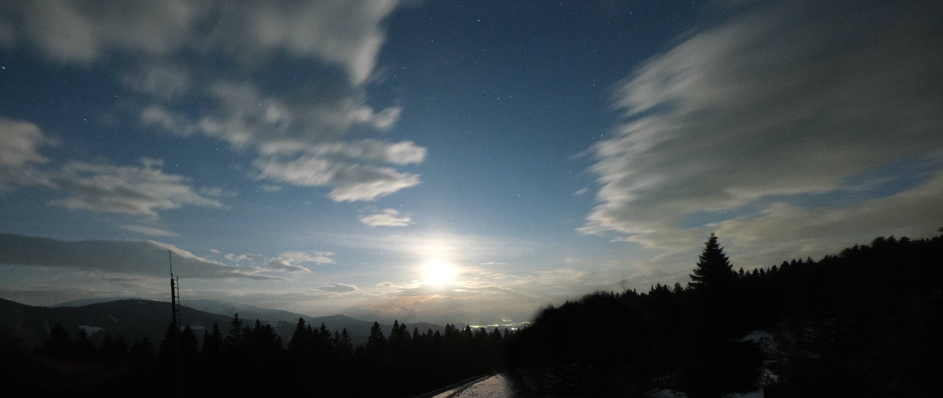 Archiv Foto Webcam Gaberlhaus - Westblick