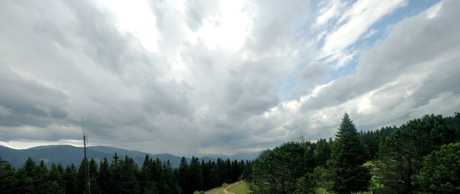 Archiv Foto Webcam Gaberlhaus - Westblick