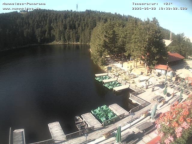 Archived image Webcam Panoramic view of Lake Mummelsee