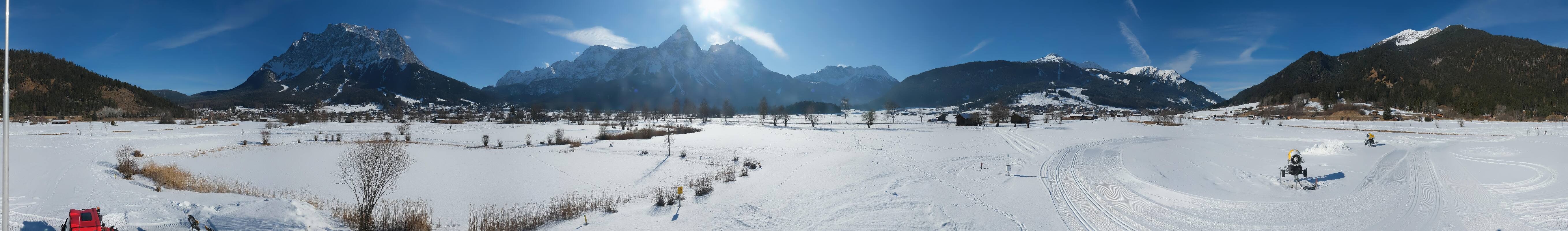 Archived image Webcam Ehrwald-Lermoos: Golf Club Zugspitze