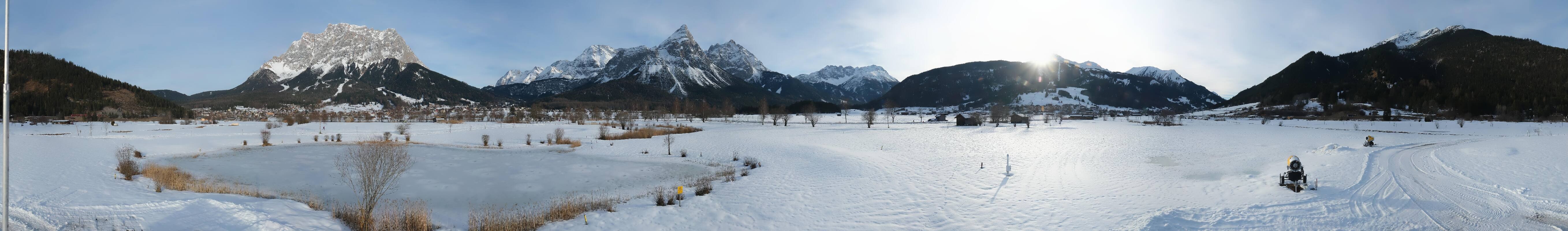 Archived image Webcam Ehrwald-Lermoos: Golf Club Zugspitze