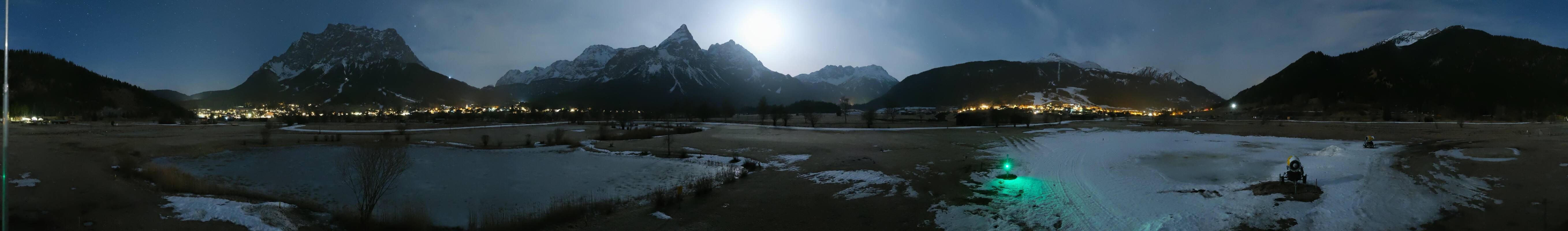 Archived image Webcam Ehrwald-Lermoos: Golf Club Zugspitze