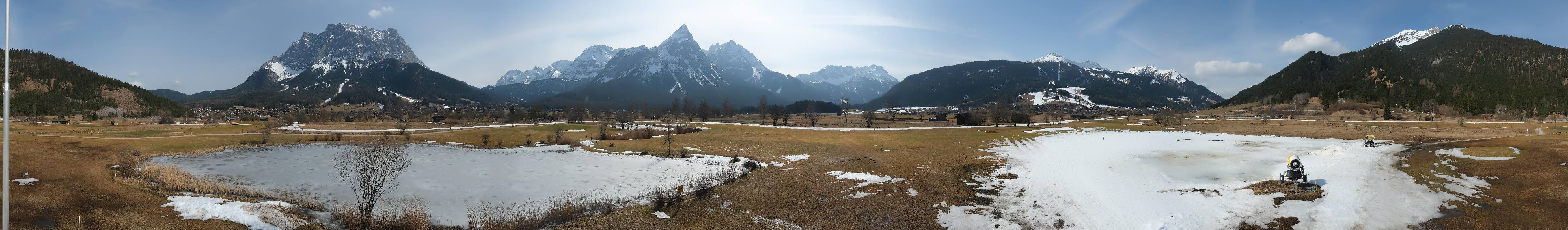 Archived image Webcam Ehrwald-Lermoos: Golf Club Zugspitze