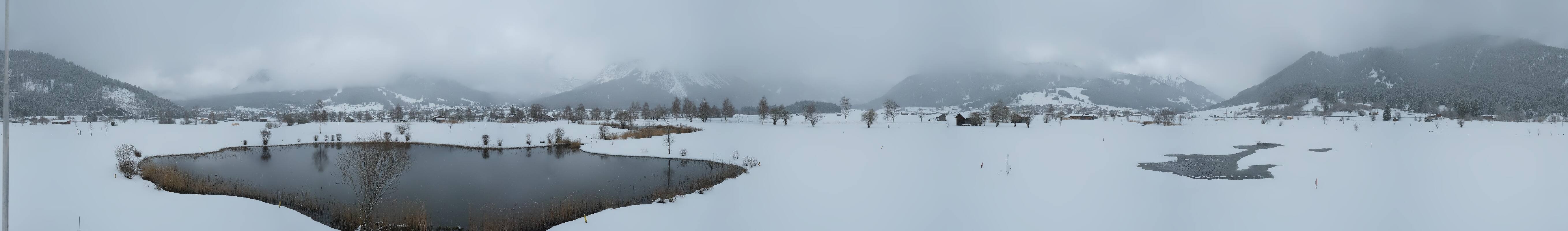 Archived image Webcam Ehrwald-Lermoos: Golf Club Zugspitze