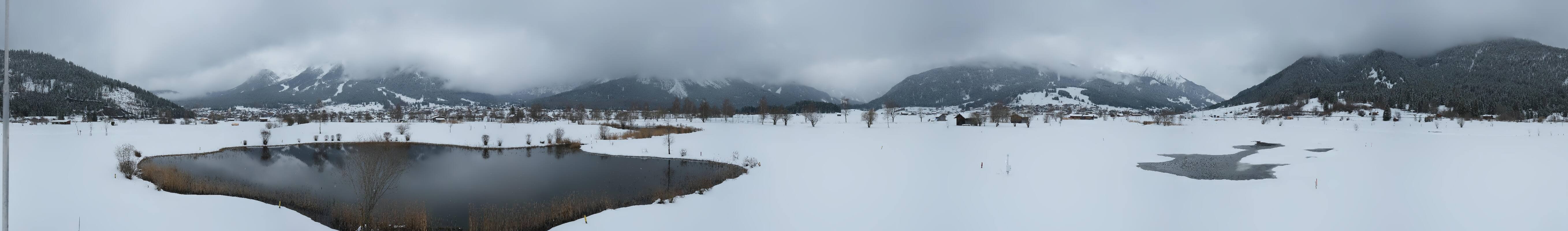 Archived image Webcam Ehrwald-Lermoos: Golf Club Zugspitze