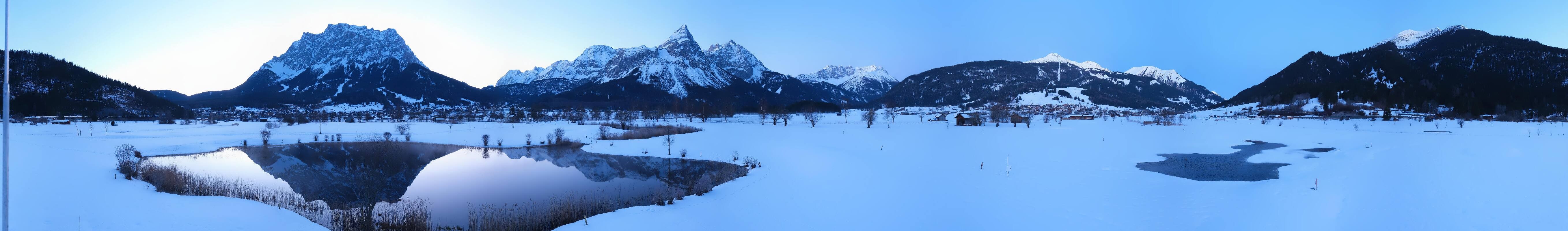 Archived image Webcam Ehrwald-Lermoos: Golf Club Zugspitze