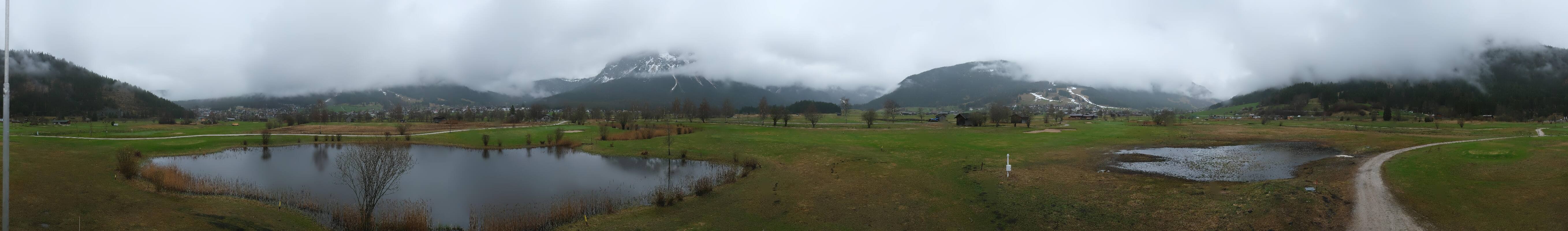 Archived image Webcam Ehrwald-Lermoos: Golf Club Zugspitze