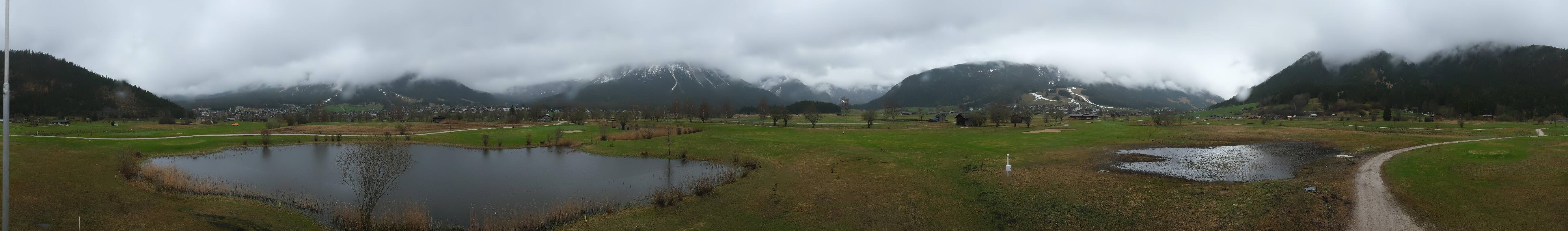 Archived image Webcam Ehrwald-Lermoos: Golf Club Zugspitze