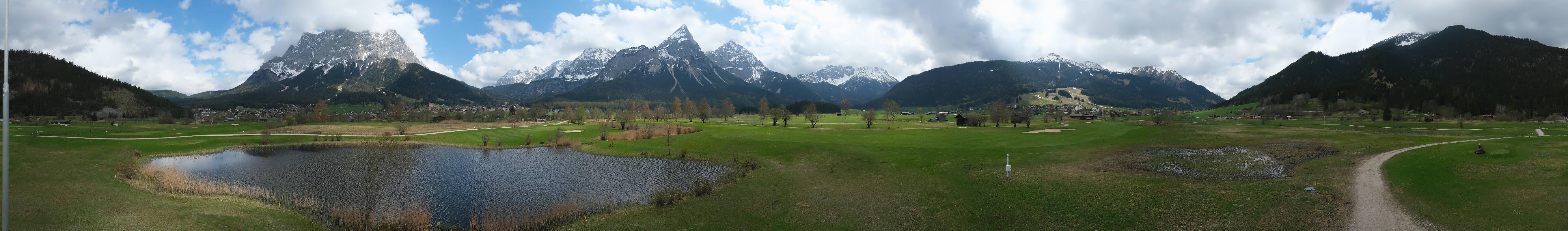 Archived image Webcam Ehrwald-Lermoos: Golf Club Zugspitze