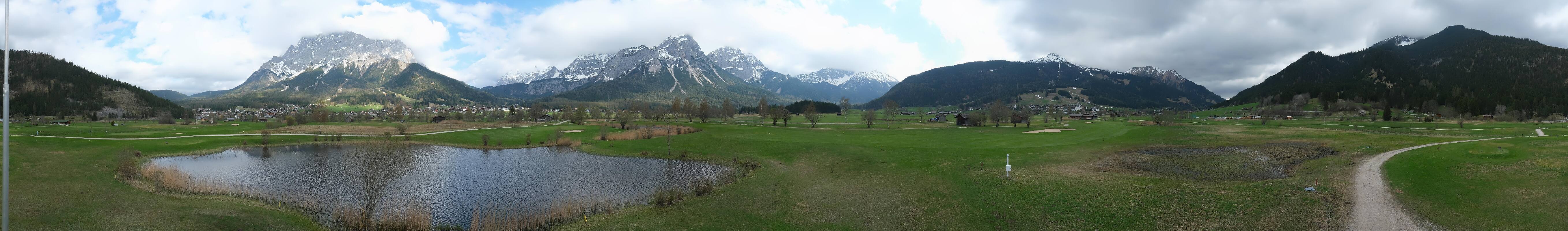 Archived image Webcam Ehrwald-Lermoos: Golf Club Zugspitze