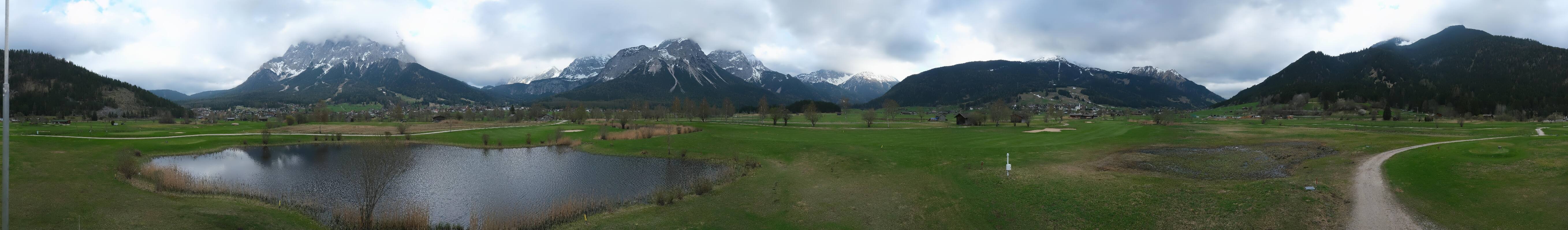 Archived image Webcam Ehrwald-Lermoos: Golf Club Zugspitze