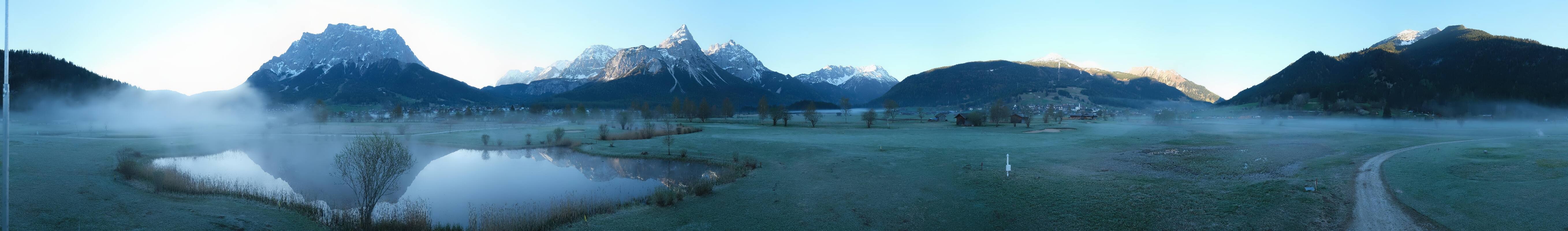 Archived image Webcam Ehrwald-Lermoos: Golf Club Zugspitze